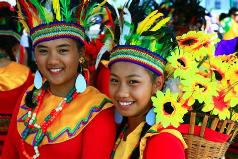 Filipinos Images .